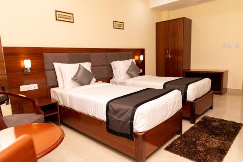 2 twin beds