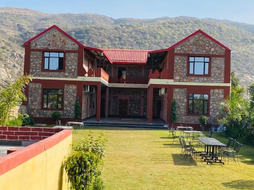 Pushkar Retreat Resort - The Nature and Mountain View Resort ,Pushkar