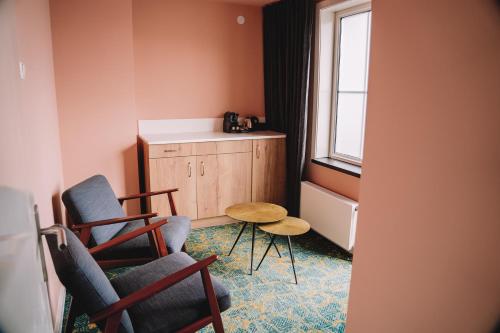 Superior Double Room with Balcony image 4