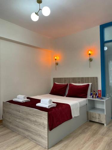 PANORAMA CITY SUITE 1