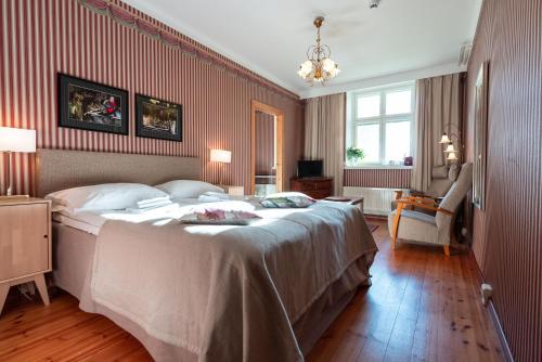 Guestroom, Hotel Hospitz in Savonlinna