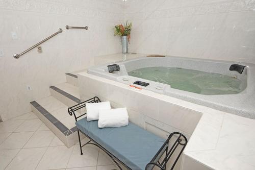 763 Wentworth Lane - image 7