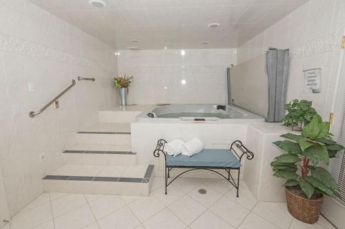 763 Wentworth Lane - image 8