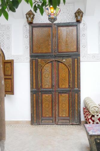 Large Double Room image 5