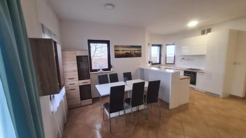 Konyha, Dom pod Wroclawiem23 in Domaslaw