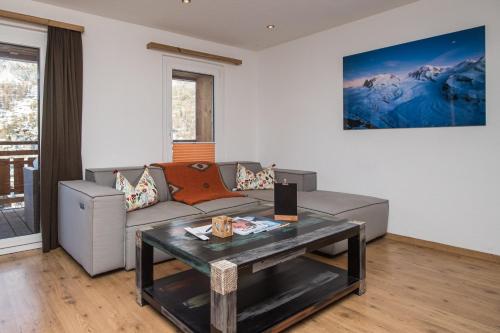 BaseCamp Apartments - image 12