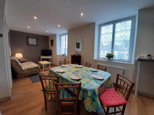 Létesítmények, CHARLES AU PREMIER in Le Mele-sur-Sarthe