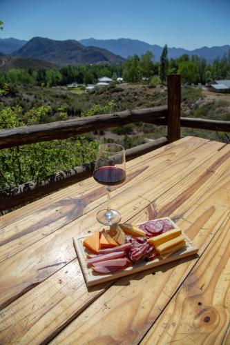 Cabañas Mirador Azul, Potrerillos (Cabanas Mirador Azul, Potrerillos) in El Salto (Mendoza)