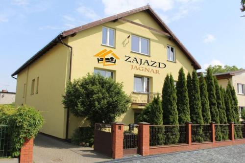 Zajazd Jagnar - Accommodation - Trzcianka