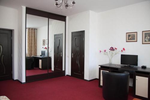 Florentina Hotel - image 3