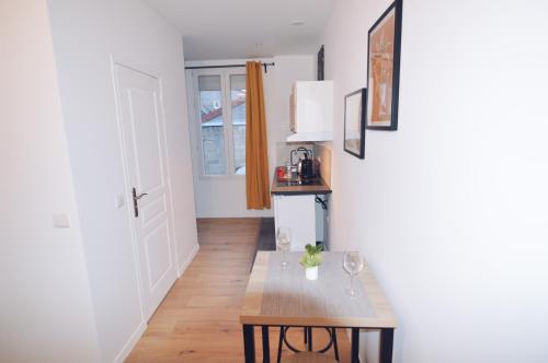 ห้องครัว, Studios Lsquare Residence AFPA in ชาเตลโรลต์
