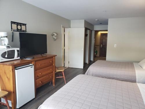 Apex Mountain Inn Suite 205-206 Condo