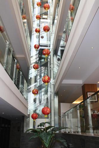 ピレネー ジョグジャ ホテル11