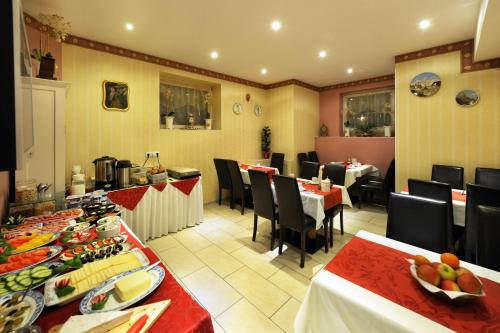 Fair Hotel Villa Diana, Francoforte sul Meno (foto 9)