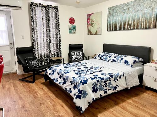 Modern Studio Apartment in Rosemont Near Downtown Montreal-D