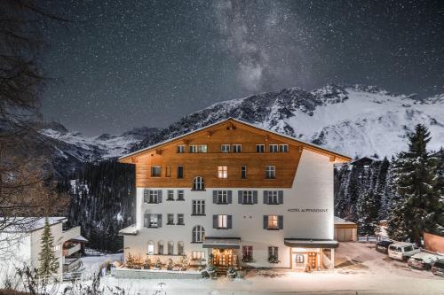 Hotel Alpensonne - Panoramazimmer & Restaurant, Arosa bei Obervaz