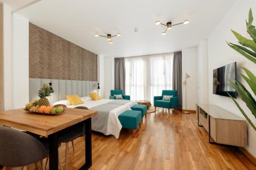 Apartamentos Debambu - image 7