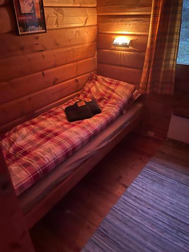 Macktunet - Retro log cabin from the 70s in Malangen in Meistervik