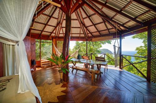 . Manicou River Resort