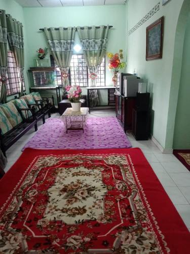 Homestay Damai Sri Kota in Penaga