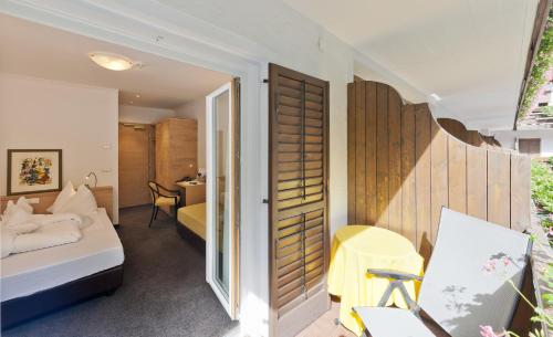 Standard Double Room with Balcony