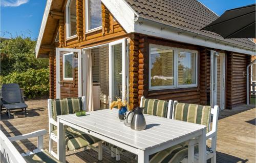  Cozy Home In Tranekær With Kitchen in Tranekær