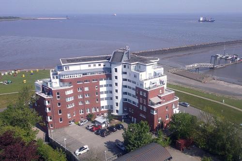 Apartment with Sea View image 7