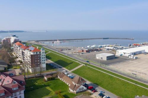 Apartment with Sea View image 3