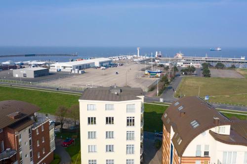 Apartment with Sea View image 1
