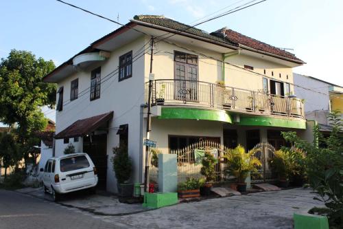 Kost&Guesthouse Tirza Banyuwangi