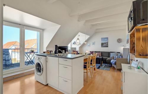 Awesome Apartment In Lemvig With Kitchen