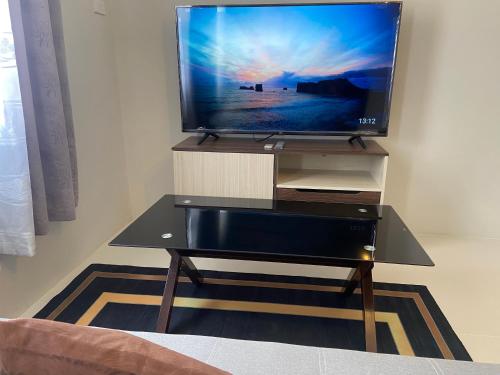 camella manors 1p ibiza bldg spacious condo unit for rent with WIFI in Bacolod (Negros Occidental)