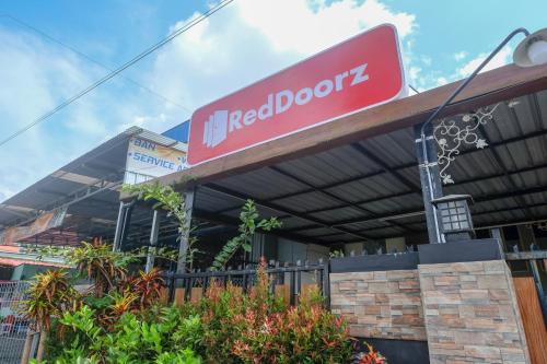 RedDoorz Syariah near Kampus UNSOED Purwokerto