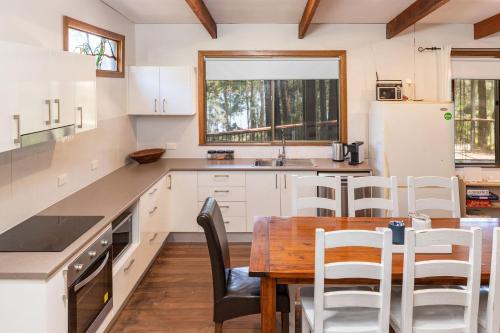 Tarbuck Cabin in Smiths Lake