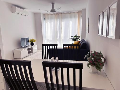 盧米熱帶酒店 Lumi Tropicana