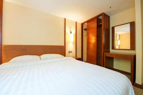 Warwick Hotel Cheung Chau Warwick Hotel Cheung Chau