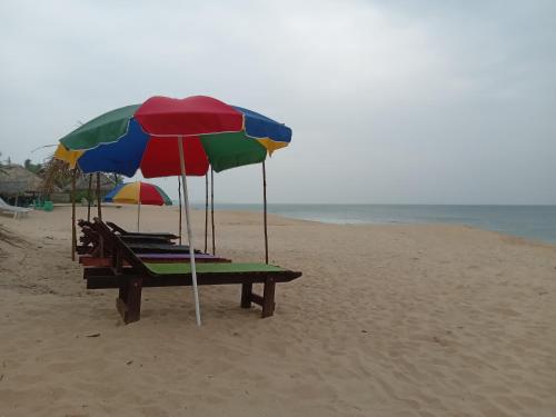 Natural Cabanas Bed and Breakfast in Tangalle
