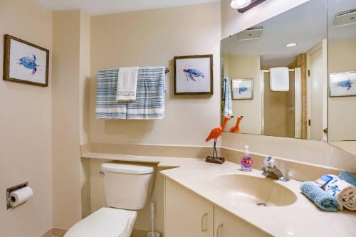 12B Crescent Beach Club - image 2