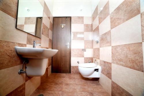 Double Room image 2