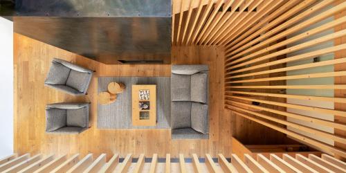 Saleghes Mountain Residence