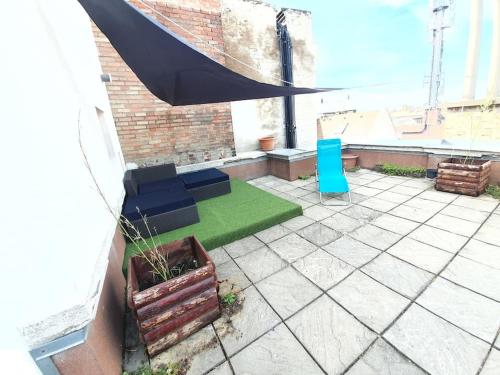 Master apartment with Air CONDITION and SEPARATED ROOFTOP terrace - Tap to explore photos