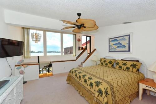 Bay Winds113 Home - image 2