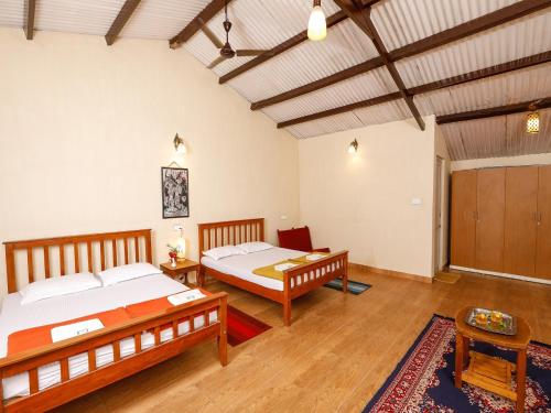 DEVASHOLA HOMESTAY