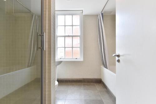 Camden Town apartments, Londyn