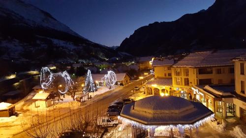 Hôtel Restaurant Glaizette - Hôtel - L'Argentière-la-Bessée