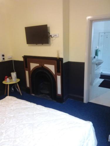 Hunters Hotel Room Type - Double Room with Private Bathroom