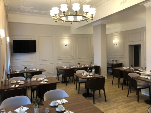 餐飲選擇, 萊茵尼斯徹霍夫拜德索登酒店 (Hotel Rheinischer Hof Bad Soden) in 巴德索登