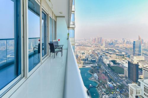 Scenic High Floor 1BR at Ocean Heights, Dubai Marina by Maxx Value Homes