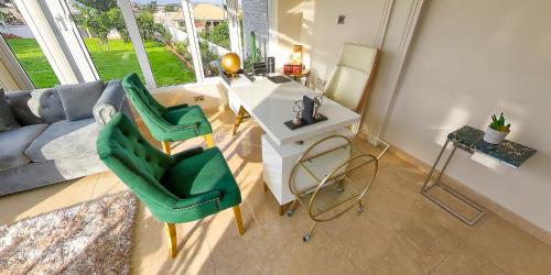 A szálláshely kívülről, Maya Villa in Aburi