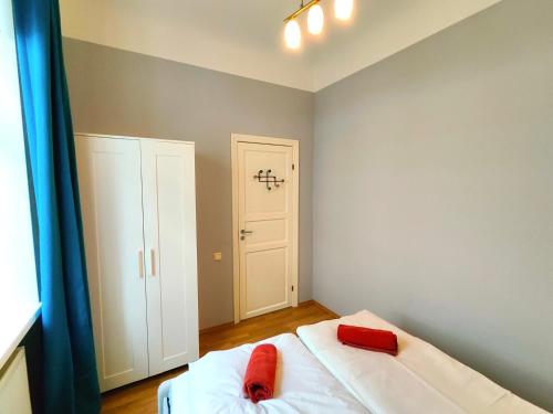 Gleznotaju Old Town Two Bedroom Apartment - image 3